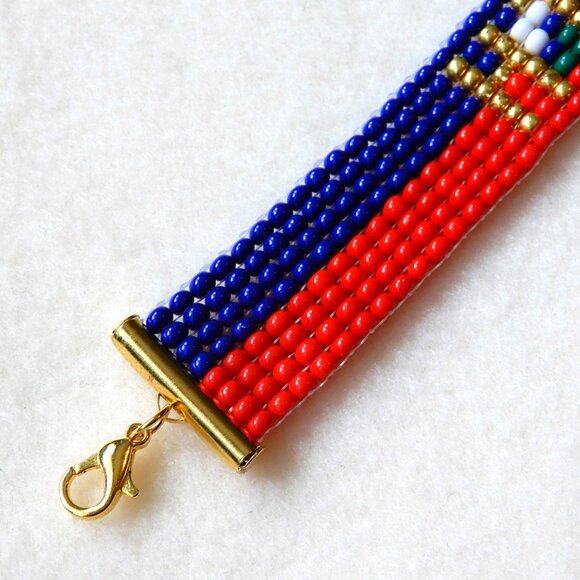 Haiti Haitian flag bead bracelet, handmade, adjustable length, 30% to charity - Picture 5 of 8